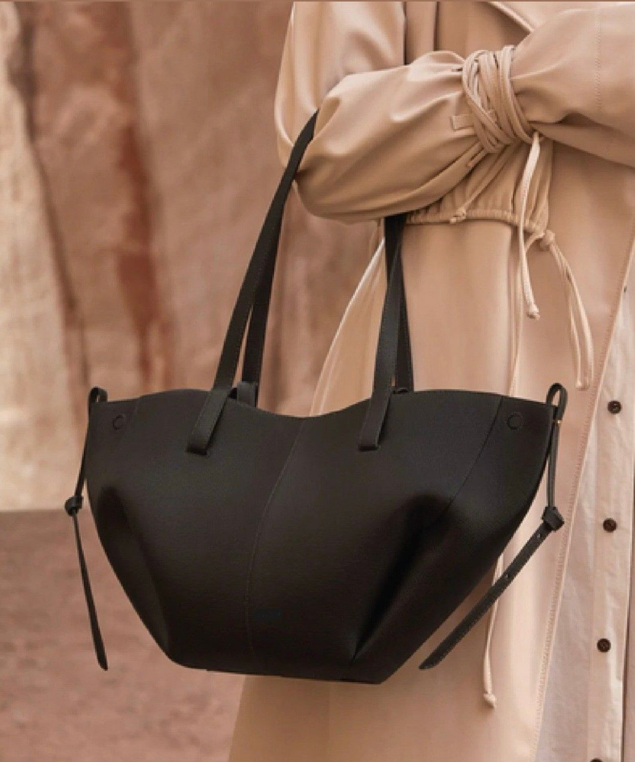 lookbook image shop_this_look_EcLGgQ